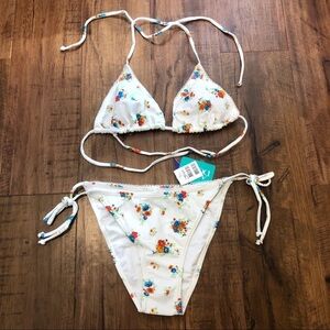 Agua Doce Cheeky Brazilian Bikini set small floral